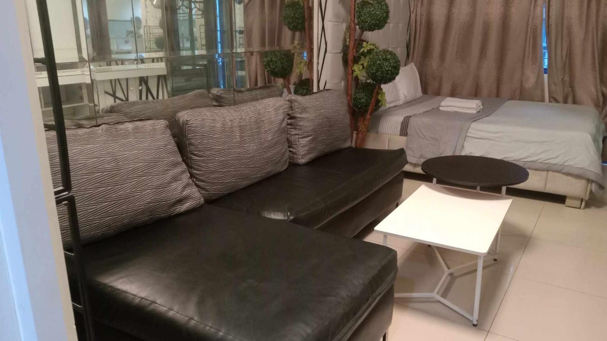Anna'S Place At Sea Residences マニラ市 エクステリア 写真