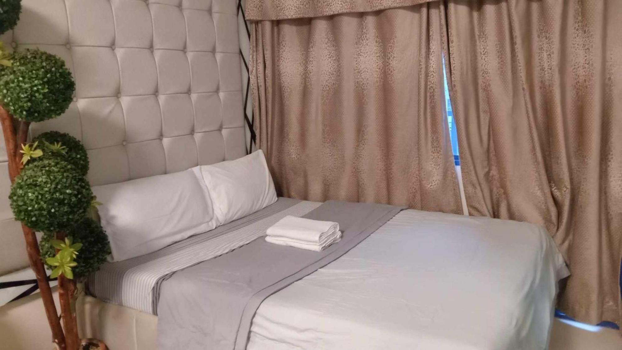 Anna'S Place At Sea Residences マニラ市 エクステリア 写真