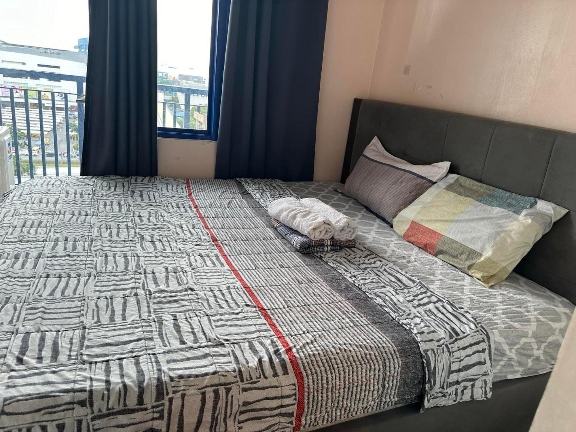Anna'S Place At Sea Residences マニラ市 エクステリア 写真